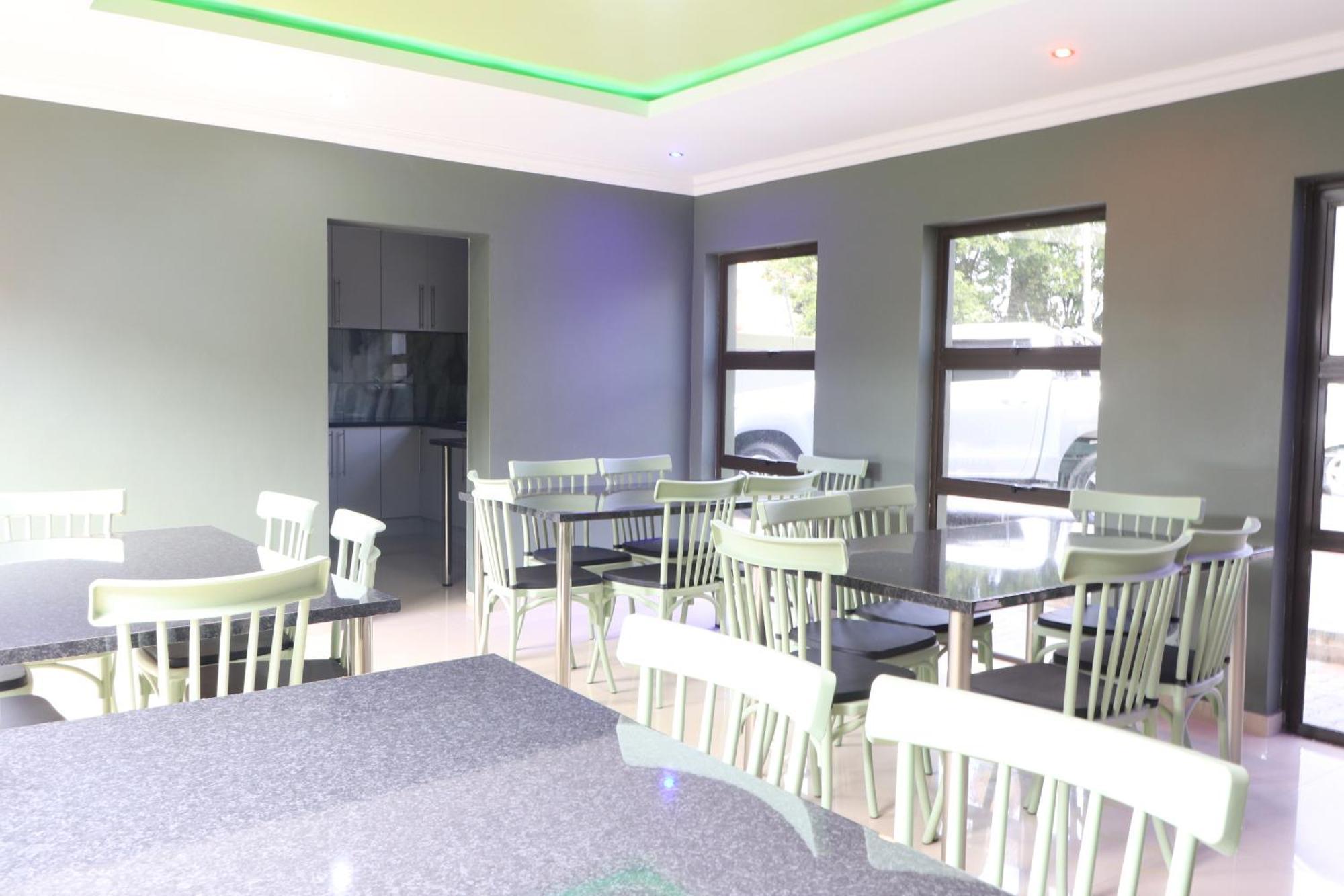 רודפורט Wise Bird Guest House מראה חיצוני תמונה
